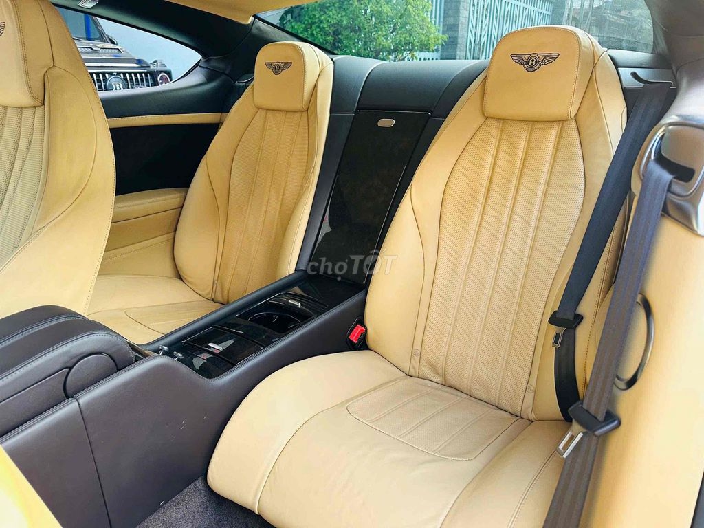 Bentley Continental Model 2014 W12 - 14000 km. Mua bán Ô tô tại Quận 8 Tp Hồ Chí Minh được đăng bởi Hồng Phúc hình 5