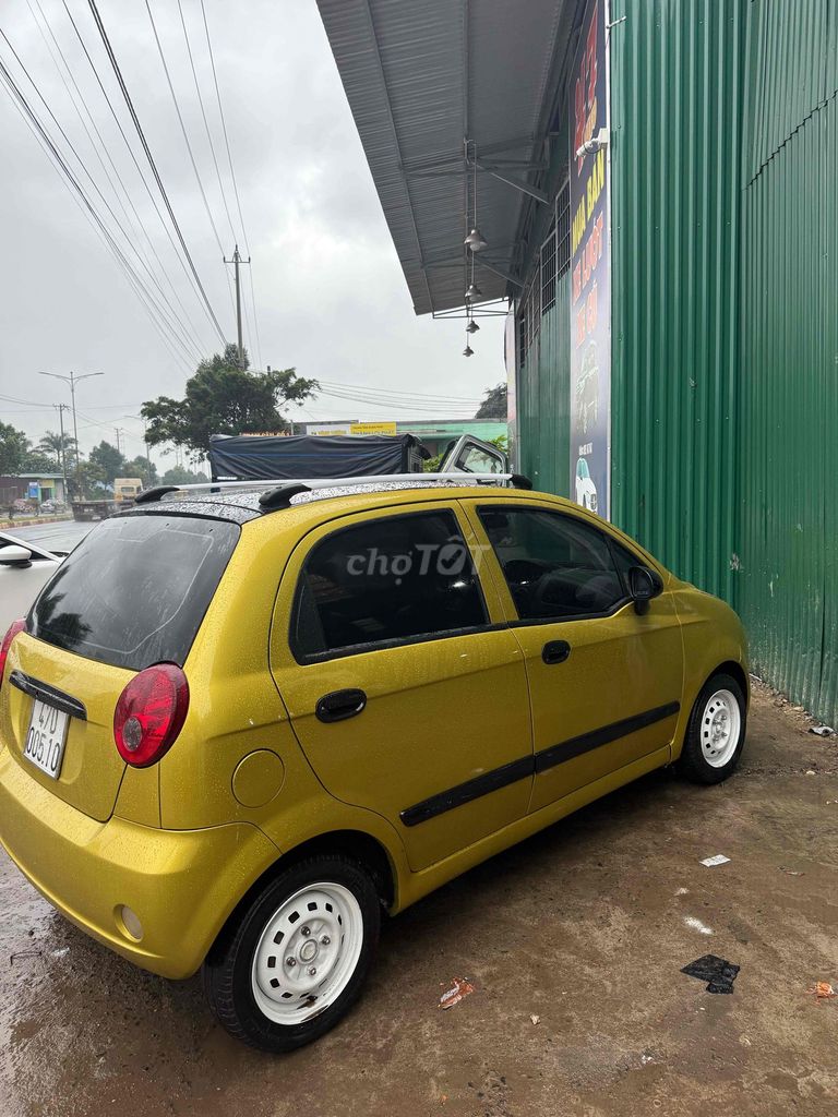 Ô tô 2009 màu Vàng số sàn. Mua bán Ô tô tại Thành phố Buôn Ma Thuột Đắk Lắk được đăng bởi tran cong phung hình 2