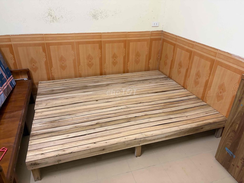 Giường pallet Gỗ 2m x 1m6. Mua bán Giường, chăn ga gối nệm tại Quận Ba Đình Hà Nội được đăng bởi Gia Huy hình 1