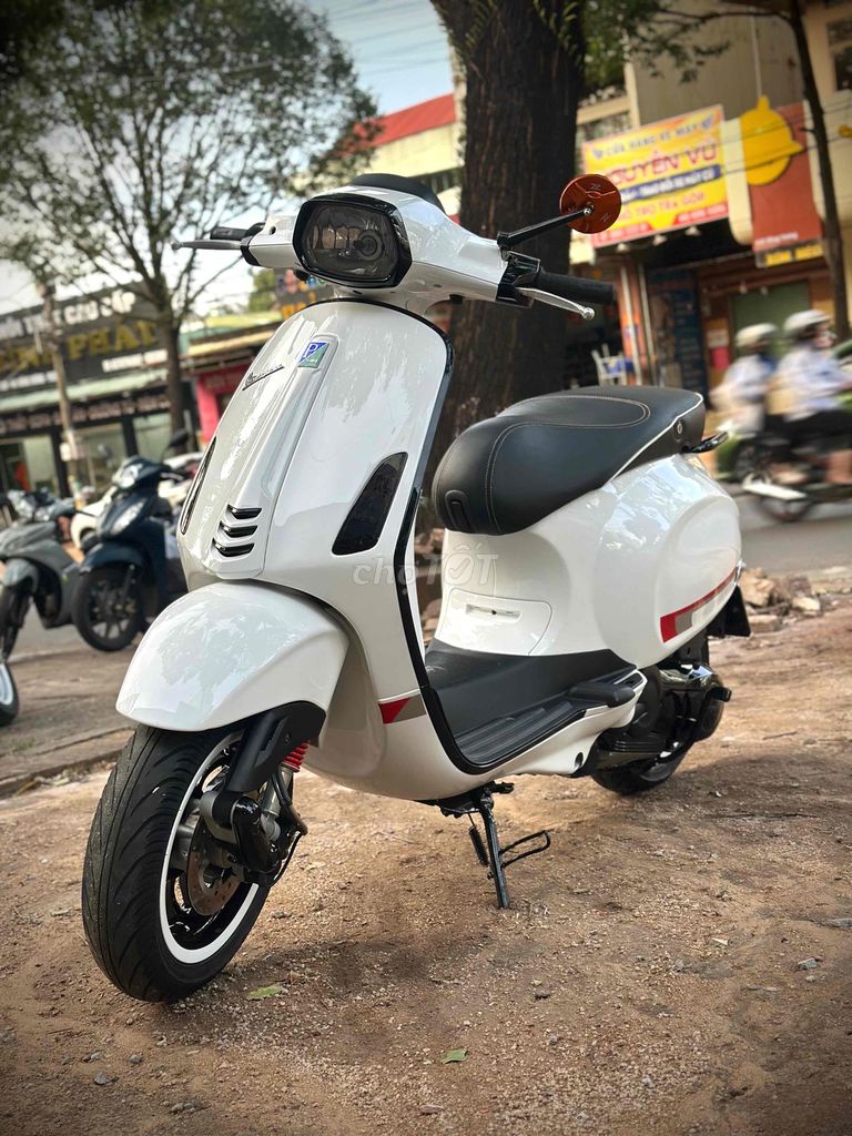 Piaggio Vespa Sprint 2016 Trắng. Mua bán Xe máy tại Thành phố Pleiku Gia Lai được đăng bởi Xe Máy Nguyễn Vũ Gialai hình 6