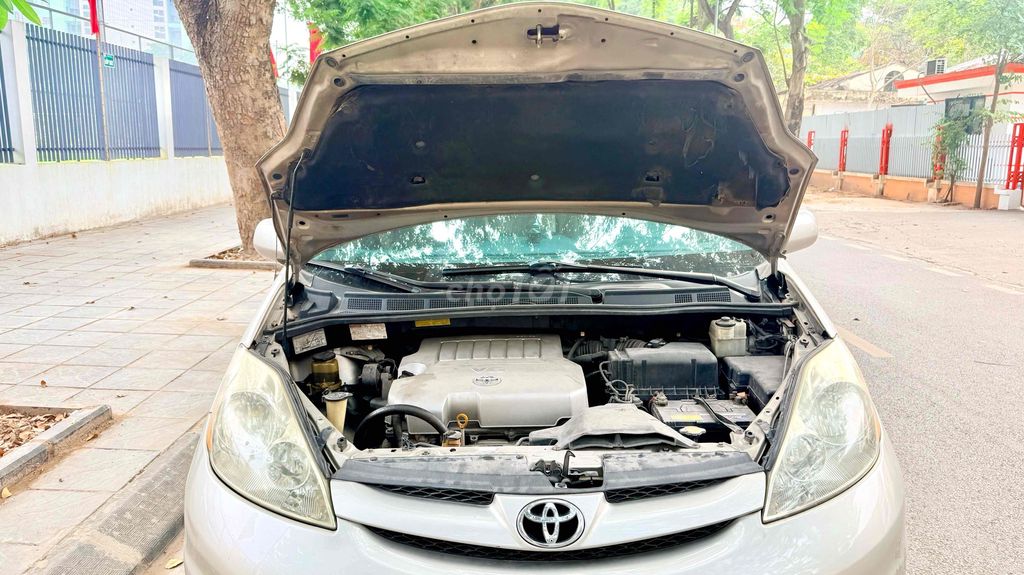 Toyota Sienna 3.5 V6 Nhập Mỹ. Mua bán Ô tô tại Quận Hoàng Mai Hà Nội được đăng bởi Phạm quang đồng hình 14