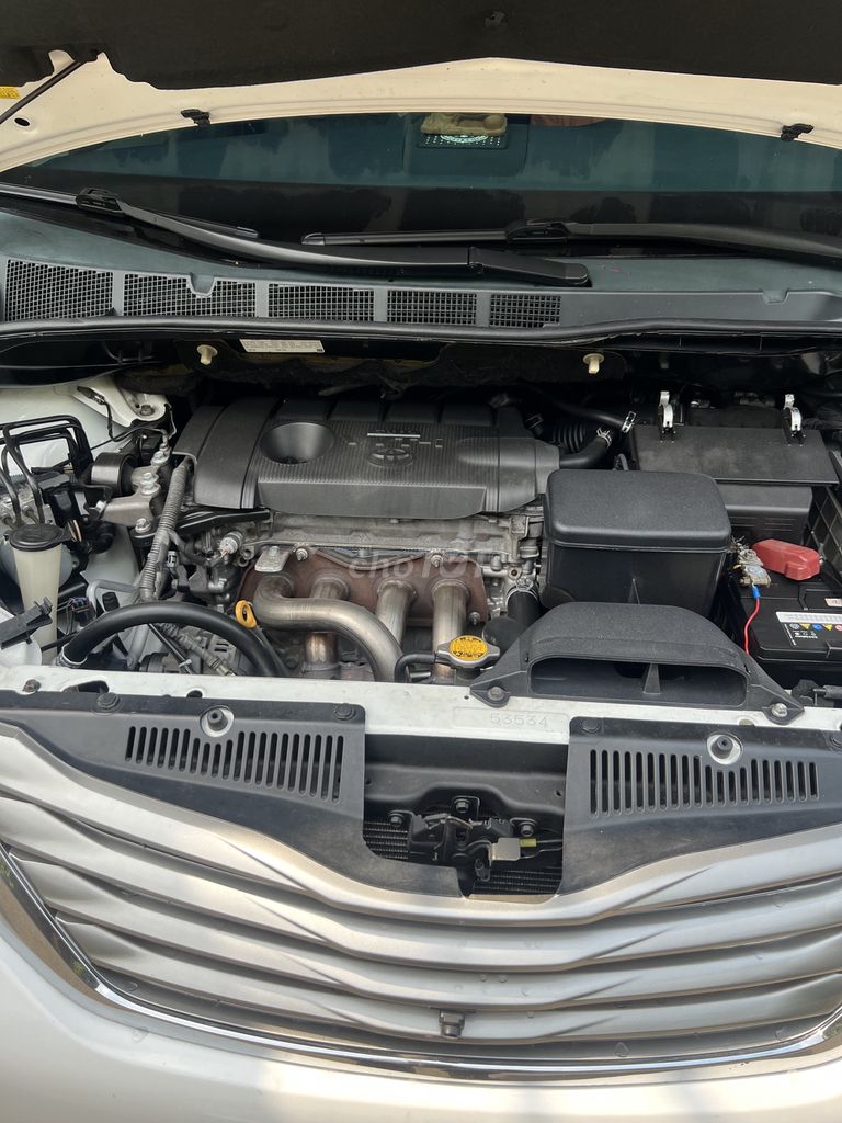 Toyota Sienna 2010  - 108200 km