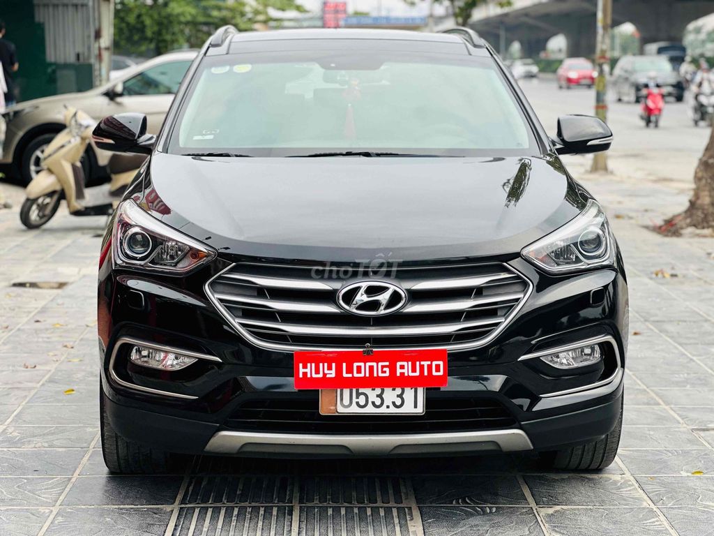 Hyundai Santafe 2017 Bản full xăng Đen. Mua bán Ô tô tại Quận Hoàng Mai Hà Nội được đăng bởi anh Biên hình 1