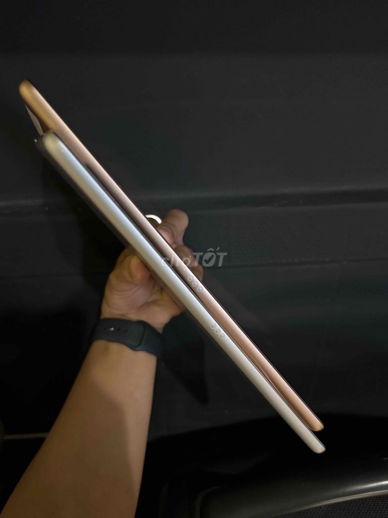 Apple iPad Gen 7 32GB Wifi + 4G. Mua bán Máy tính bảng tại Quận 10 Tp Hồ Chí Minh được đăng bởi Gia Lạc hình 1