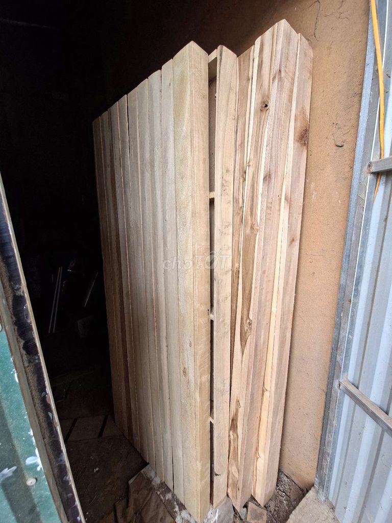 Pallet Gỗ 1m6 x 2m Mới. Mua bán Giường, chăn ga gối nệm tại Thành phố Buôn Ma Thuột Đắk Lắk được đăng bởi Đăng Đặng hình 1