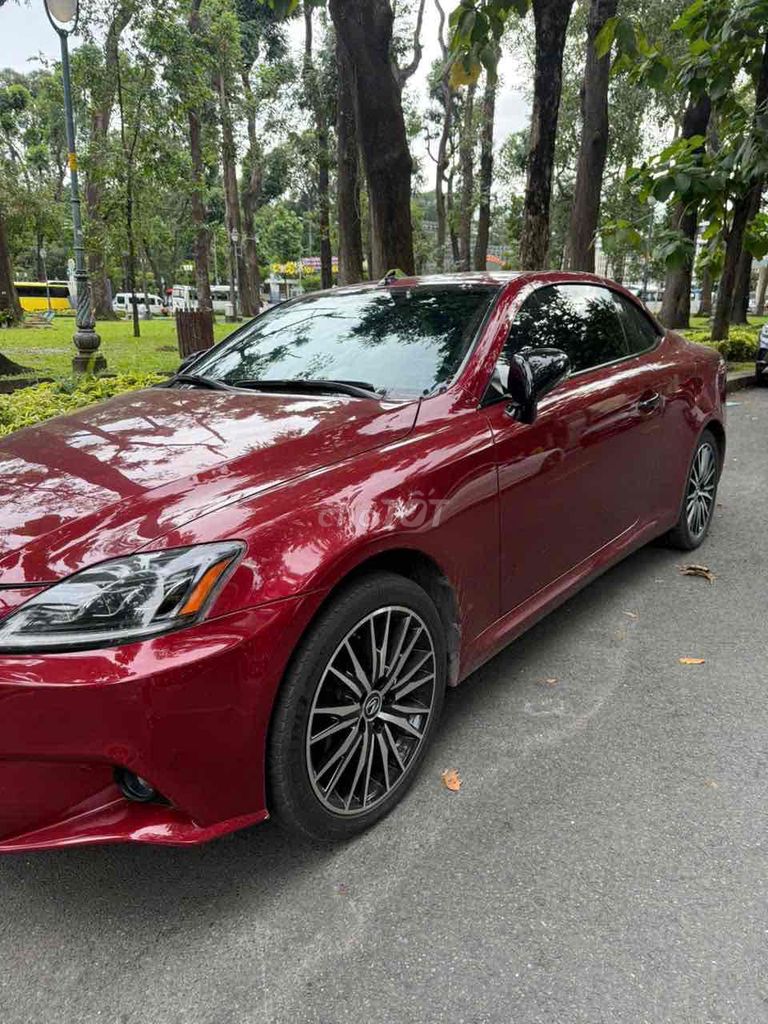 Lexus IS 250C 2010 - 70000 km. Mua bán Ô tô tại Thành phố Thủ Đức Tp Hồ Chí Minh được đăng bởi Thanh Vu hình 3