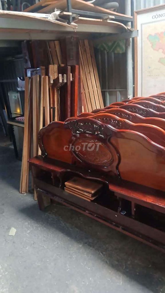 Giường ngủ 1m6x2m Gỗ tự nhiên. Mua bán Giường, chăn ga gối nệm tại Huyện Hóc Môn Tp Hồ Chí Minh được đăng bởi Vận Chuyển Anh Khoa hình 1