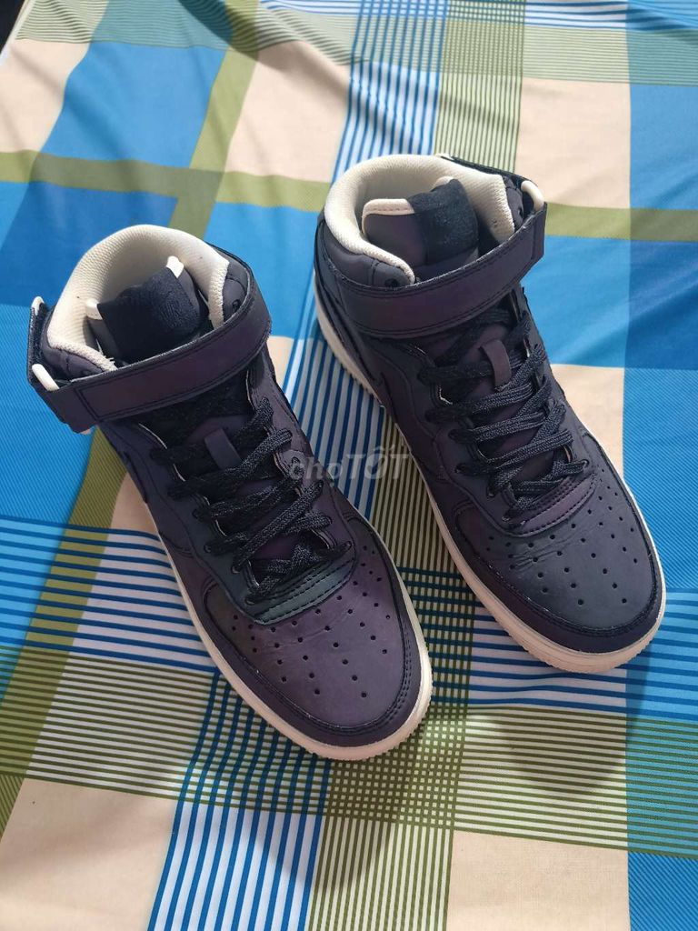 Giày Nike AF1 phản quang. Mua bán Giày dép tại Thành phố Bến Tre Bến Tre được đăng bởi Bật lửa 91 hình 1