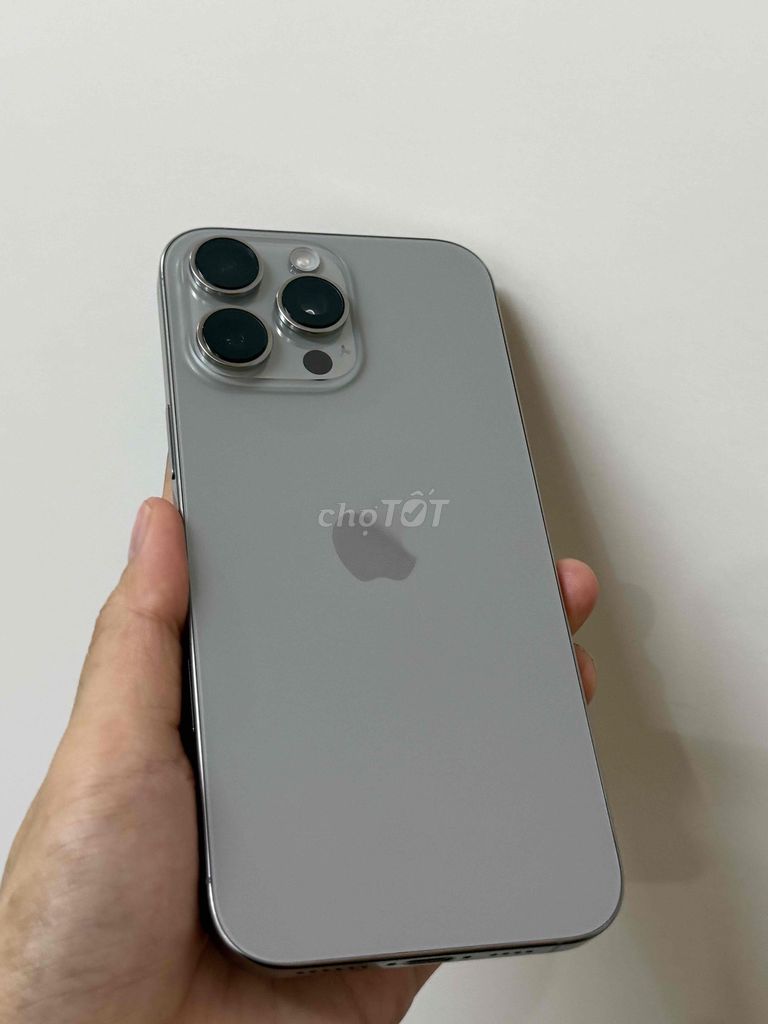 Apple iPhone 16 Pro Max 256GB Nat LL/A. Mua bán Điện thoại tại Quận 3 Tp Hồ Chí Minh được đăng bởi Đình Trung hình 1