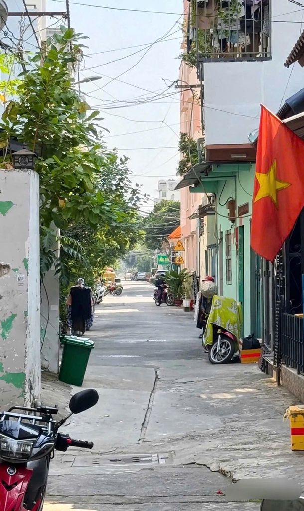 CHỦ CẦN BÁN NHÀ VĂN CAO - TÂN PHÚ