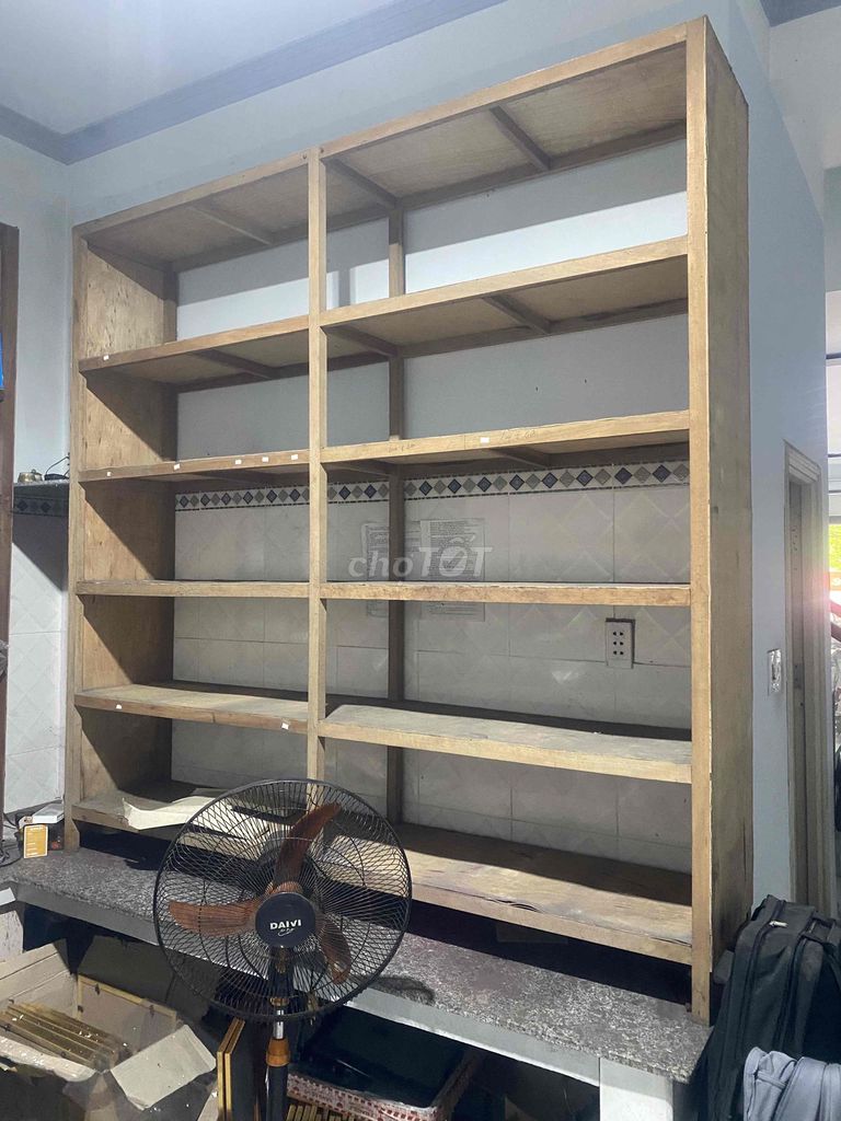 Kệ gỗ 2mx2m. Mua bán Tủ, kệ gia đình tại Huyện Hòa Vang Đà Nẵng được đăng bởi  Xuân Phong hình 1