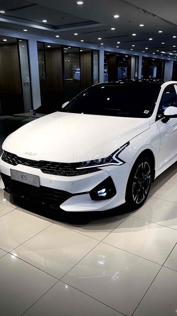 Kia K5 2.0 Premium. Mua bán Ô tô tại Quận Phú Nhuận Tp Hồ Chí Minh được đăng bởi Nguyễn hữu nhất hình 2