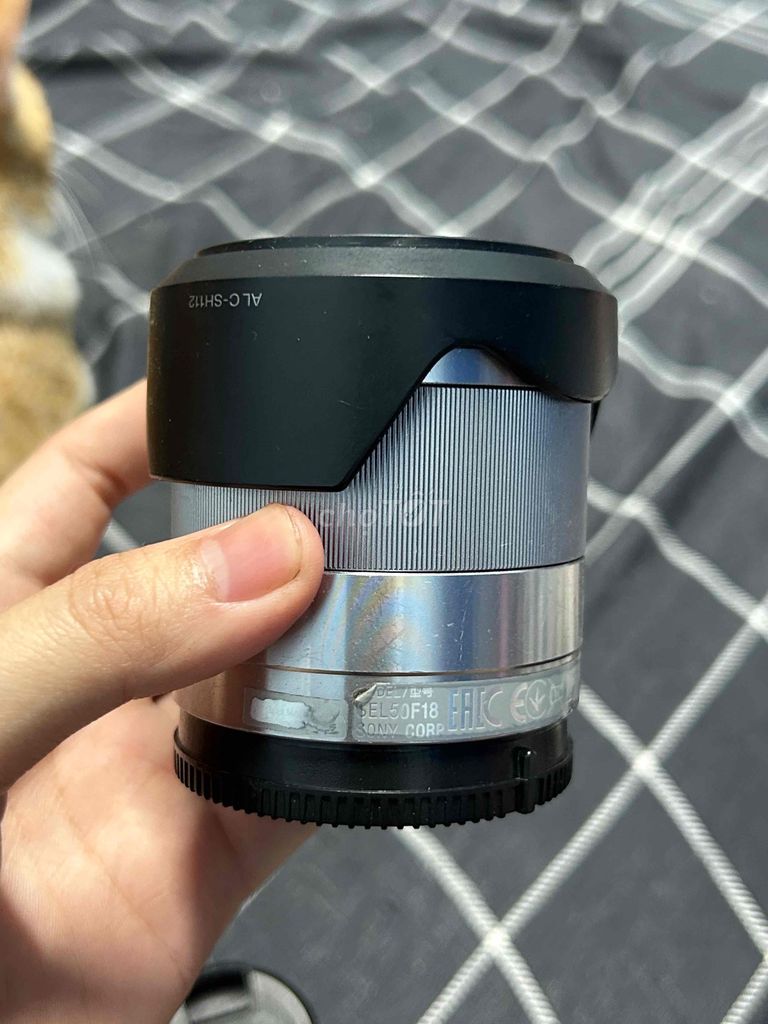 Ống kính Sony SEL50F18. Mua bán Máy ảnh, Máy quay tại Quận Bình Tân Tp Hồ Chí Minh được đăng bởi Đặng Như hình 1