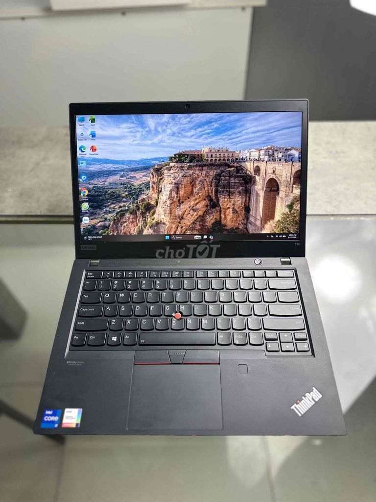 Lenovo Thinkpad T14 Gen 2 i7gen11/8/512 cảm ứng. Mua bán Laptop tại Quận Ninh Kiều Cần Thơ được đăng bởi Laptop Macbook Gaming Văn phòng hình 1