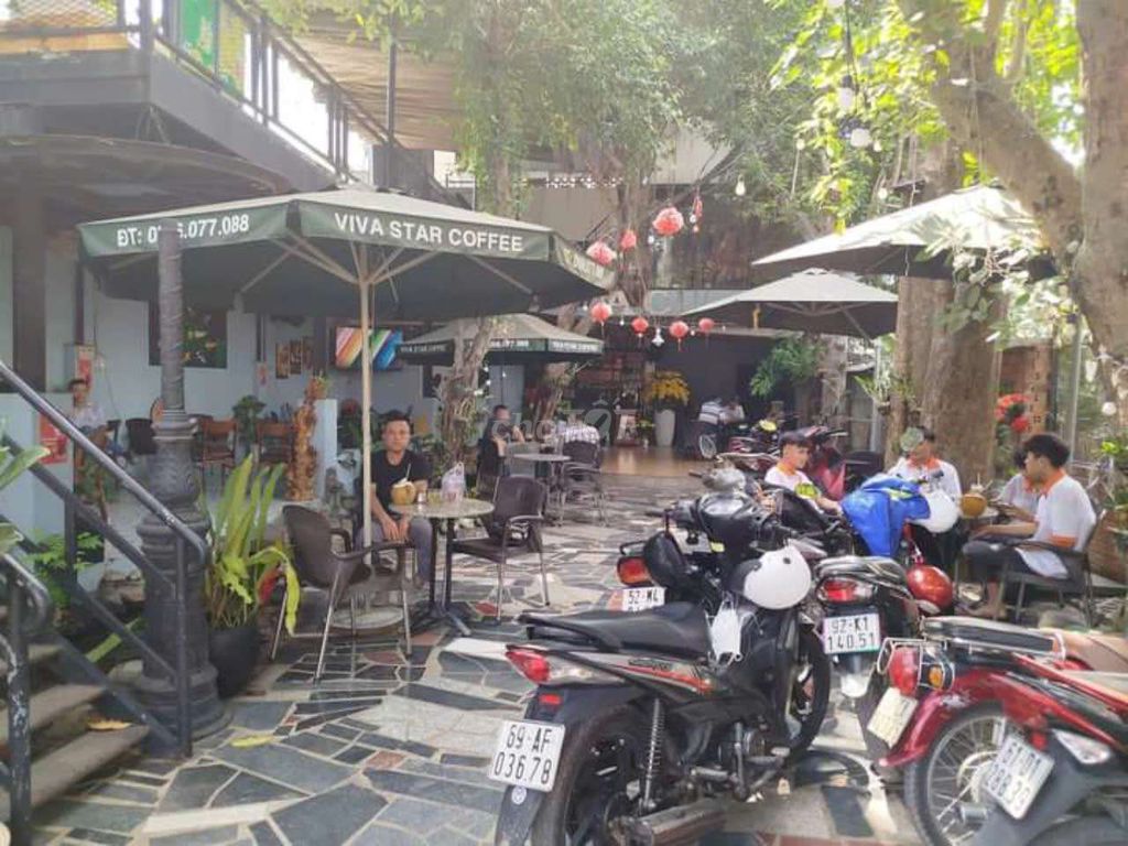 Sang quán cafe dĩ an giá ngợp