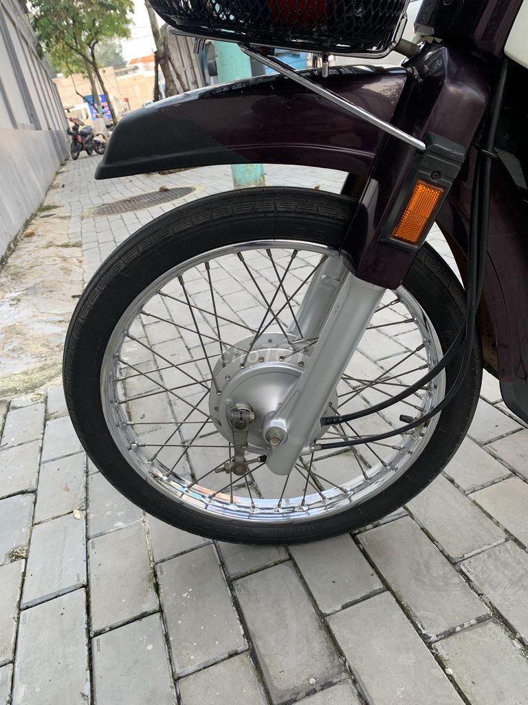 Honda Super Dream 2003 Trắng Nâu. Mua bán Xe máy tại Thành phố Thủ Dầu Một Bình Dương được đăng bởi Nguyễn Xuân Phúc  hình 2