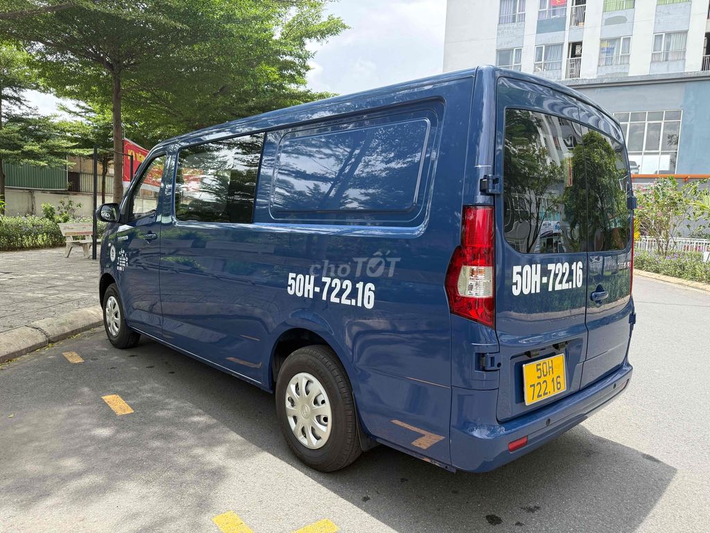 VAN V8 5 Chỗ Lướt 800kg Hỗ trợ Vay Góp. Mua bán Xe tải, xe ben tại Quận 12 Tp Hồ Chí Minh được đăng bởi TỔNG ĐẠI LÝ XE TẢI MIỀN NAM hình 2