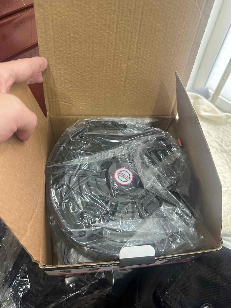 Quạt tích điện Movable Fan Kèm đèn LED. Mua bán Quạt tại Quận Hai Bà Trưng Hà Nội được đăng bởi Vi Lưu Hải Long hình 1