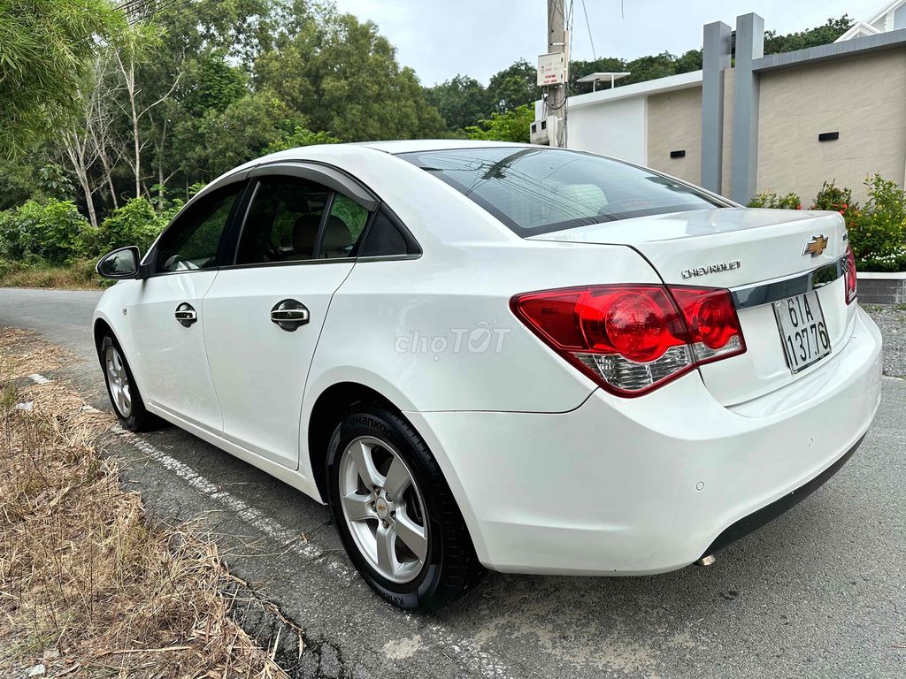 Cần bán nhanh xe chevrolet cruzbản LTZ số tự. Mua bán Ô tô tại Thành phố Thủ Dầu Một Bình Dương được đăng bởi nguyentruc hình 8