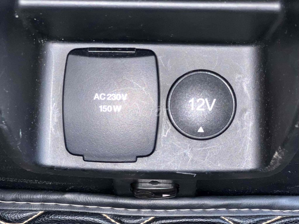 RAPTOR KHÔNG NIÊN HẠN 1 CHỦ XHĐ - Full bảo dưỡng. Mua bán Ô tô tại Quận Gò Vấp Tp Hồ Chí Minh được đăng bởi DH AUTO FORD CHUYÊN XE FORD LƯỚT CHẤT LƯỢNG CAO hình 13