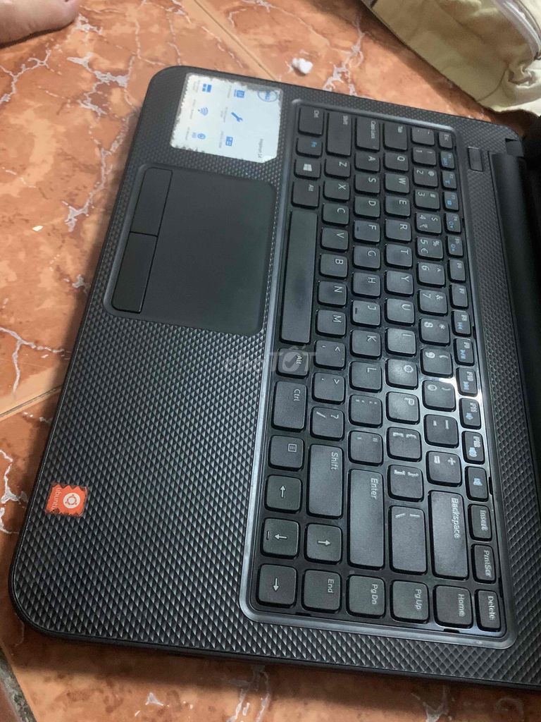 laptop dell 14in i3 3217u 4g ssd 128g