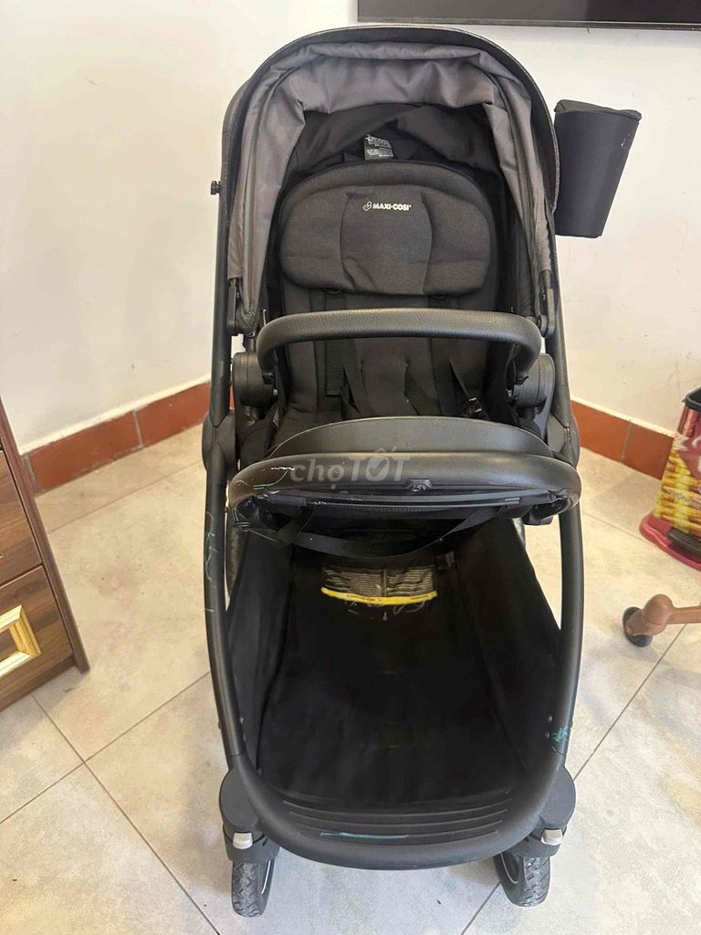 Xe đẩy em bé Maxi-Cosi Đen. Mua bán Mẹ và bé tại Thành phố Thủ Dầu Một Bình Dương được đăng bởi nhỏ hình 1