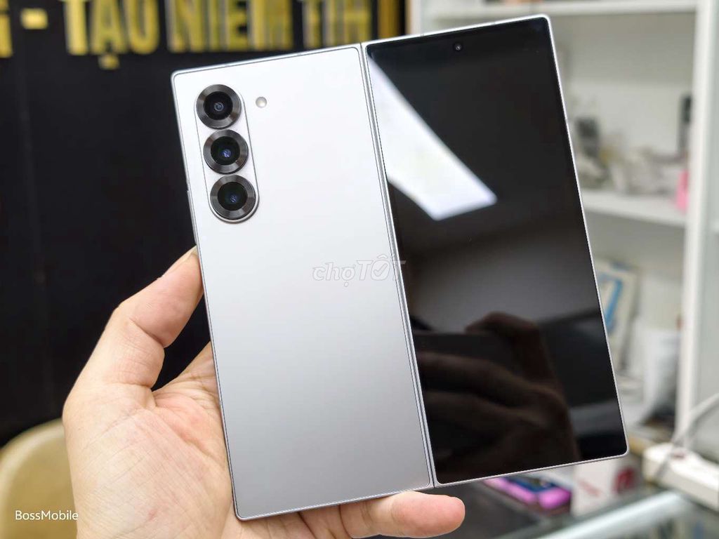 Samsung Z Fold 6 256GB Bạc chính hãng zin đẹp. Mua bán Điện thoại tại Quận Hai Bà Trưng Hà Nội được đăng bởi Boss Mobile hình 1