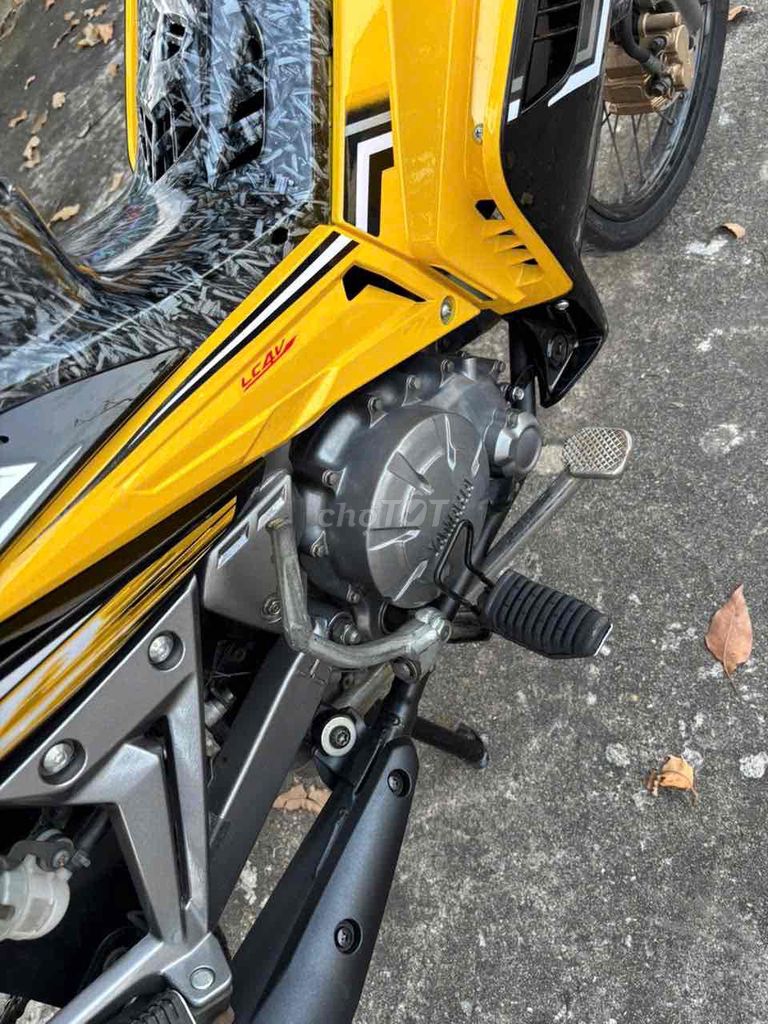 cần bán ex úp áo 2010. Mua bán Xe máy tại Thị xã Bến Cát Bình Dương được đăng bởi xe máy trả góp tín nghĩa  hình 2