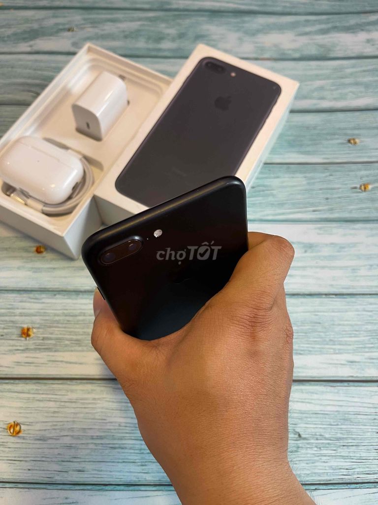 iPhone 7 Plus 128G Pin 95% Zin QTế Đang Dùng Tốt. Mua bán Điện thoại tại Quận Tân Bình Tp Hồ Chí Minh được đăng bởi Phát Vận Phát Tài hình 3