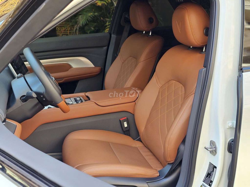 VINFAST VF9 PLUS SX 2024 ODO 3.000 KM. Mua bán Ô tô tại Quận Gò Vấp Tp Hồ Chí Minh được đăng bởi THẾ GIỚI Ô TÔ AUTO WORLD  hình 8