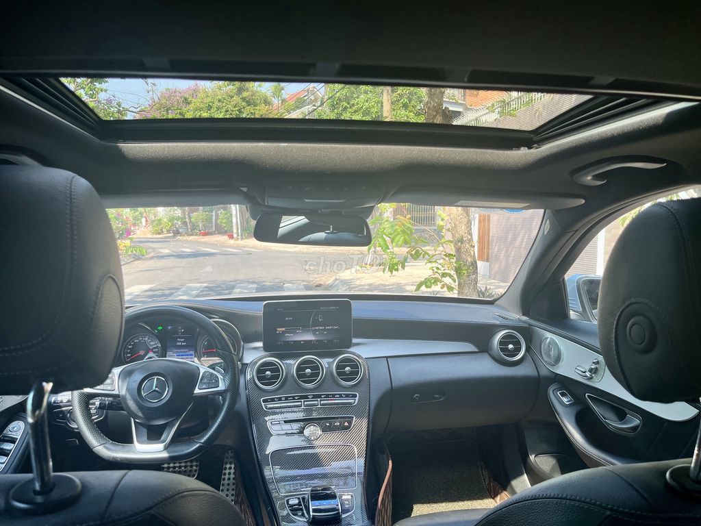 Mercedes Benz C Class 2017 C300 AMG - 118000 km