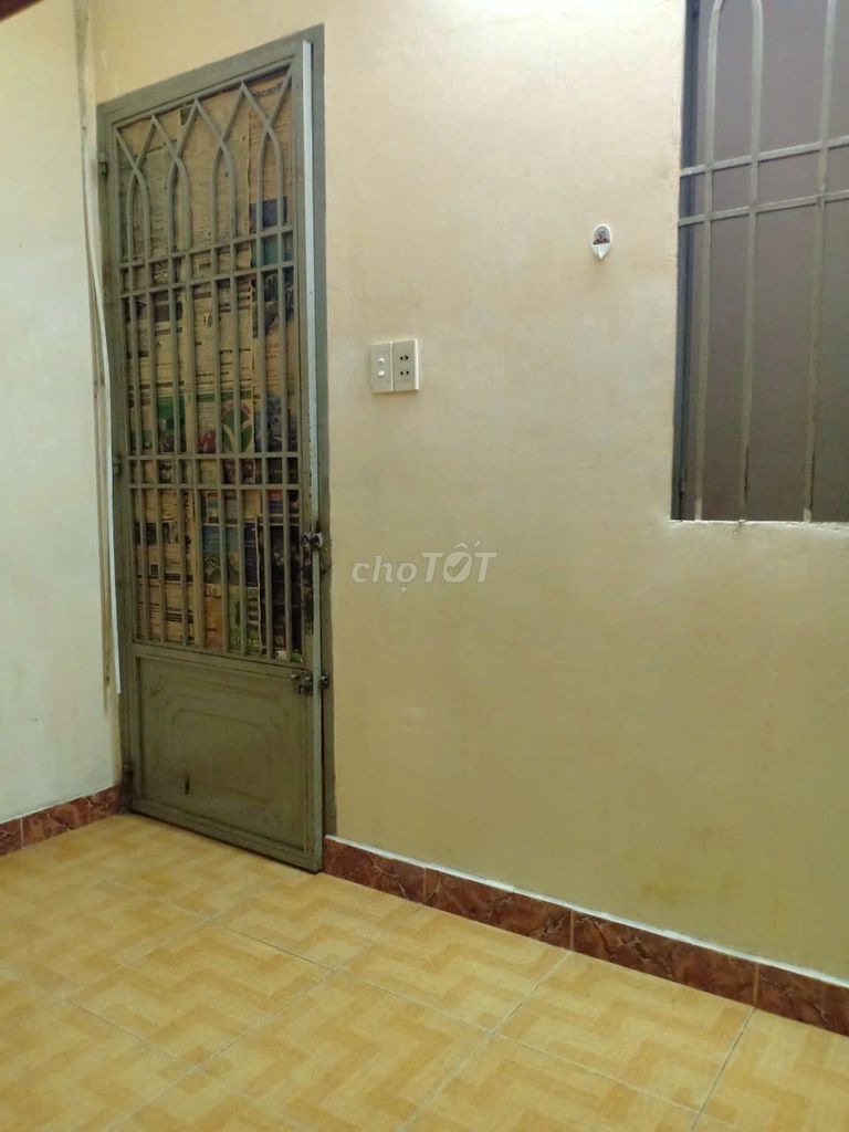 Phòng trọ quận Tân Bình 18m2