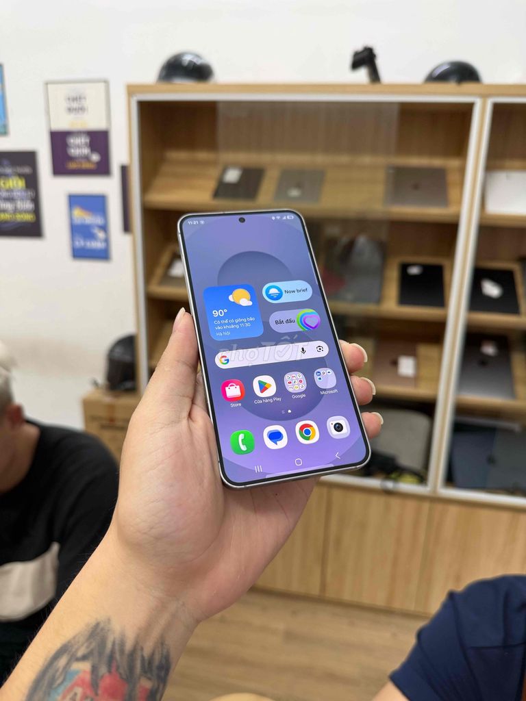 Samsung S25 QTE 12GB/128GB Bạc 2 sim Zin Áp. Mua bán Điện thoại tại Quận Đống Đa Hà Nội được đăng bởi Hà Nội Mobile Bao Duyệt Nợ Xấu hình 1