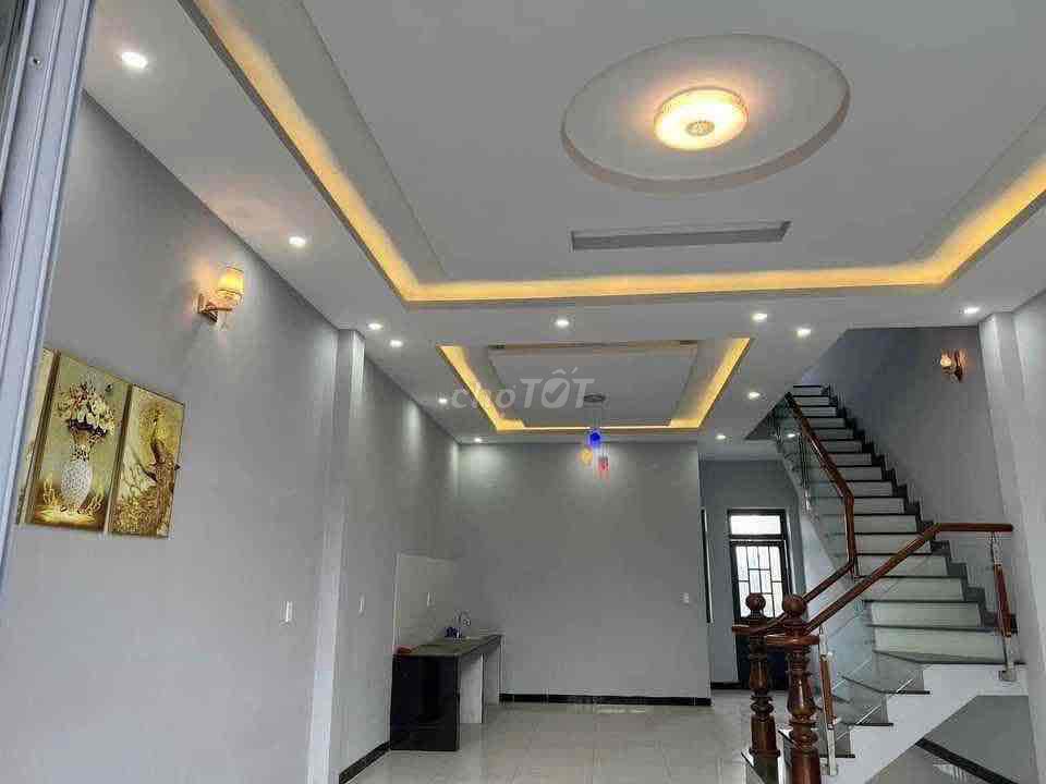 Bán nhành Nhà hẽm đg Hưng Long, 86m2 giá 785tr công chứng nhanh