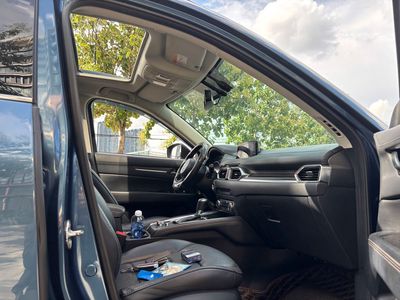 Mazda CX 5 2017 2.0 AT - 72000 km. Mua bán Ô tô tại Quận 4 Tp Hồ Chí Minh được đăng bởi Phi