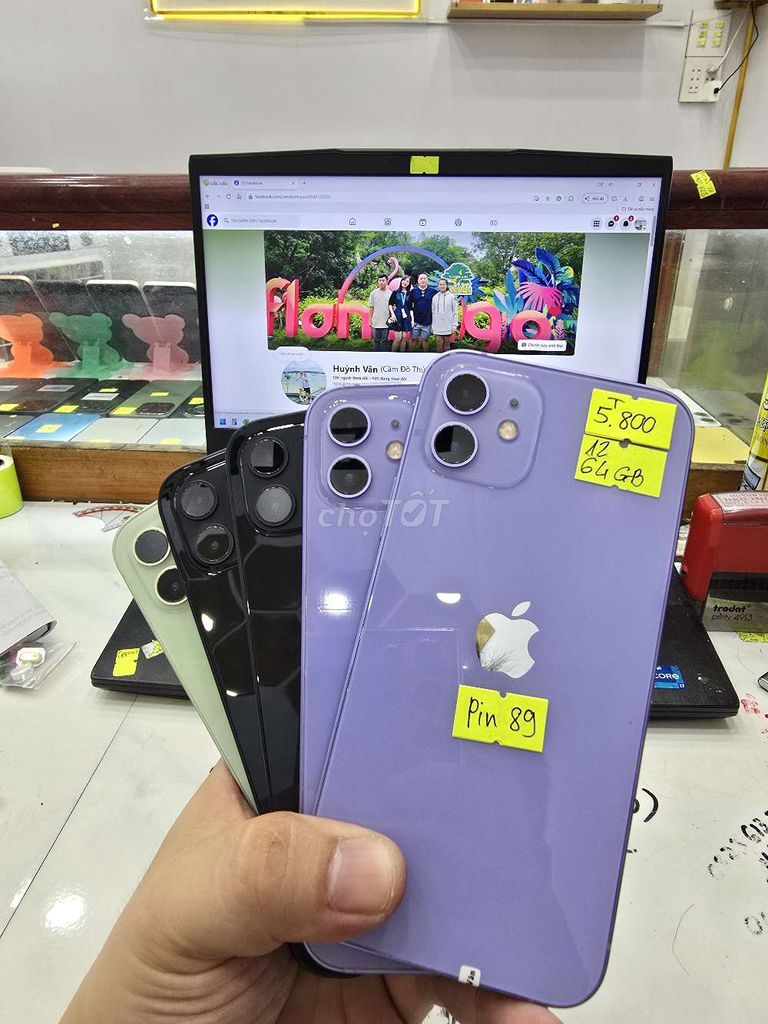 iphone 12 64gb 128gb. Mua bán Điện thoại tại Thành phố Long Xuyên An Giang được đăng bởi Facebook Cầm Đồ Thúy Vân hình 1