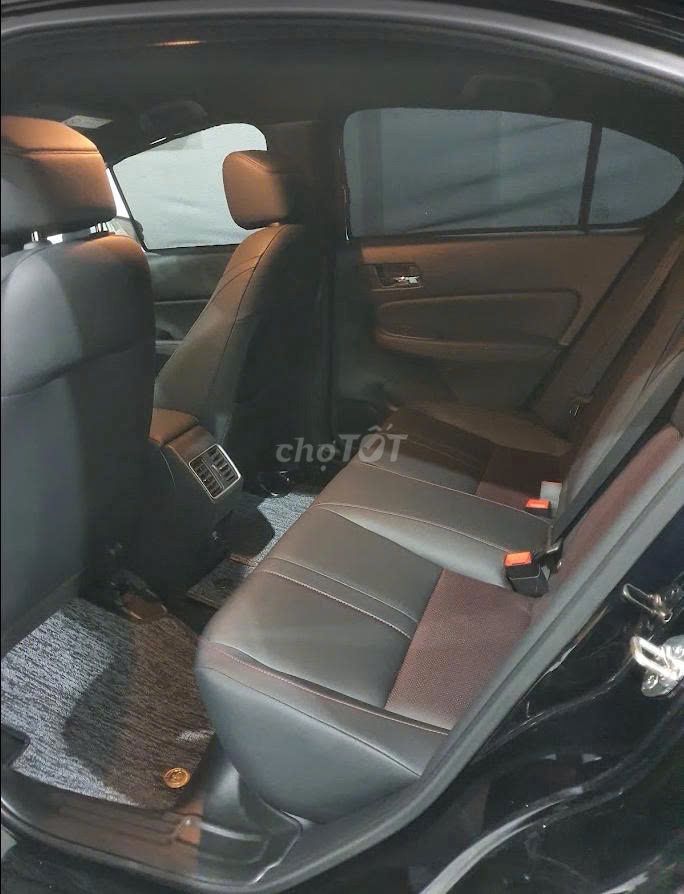 Honda City 2024 RS 1.5 AT - 13000 km. Mua bán Ô tô tại Quận Hà Đông Hà Nội được đăng bởi Long Nguyen hình 5