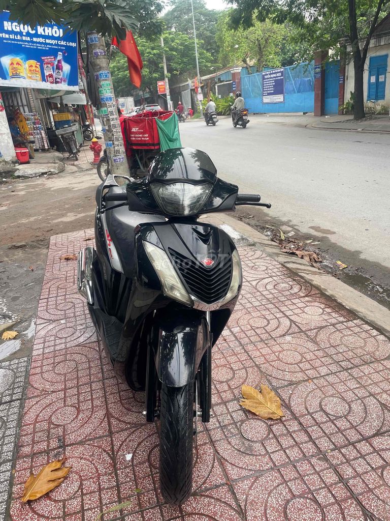 Honda Dylan Up Full Sh ý 2010 biển Thành Phố. Mua bán Xe máy tại Huyện Bình Chánh Tp Hồ Chí Minh được đăng bởi Phong Vũ hình 3