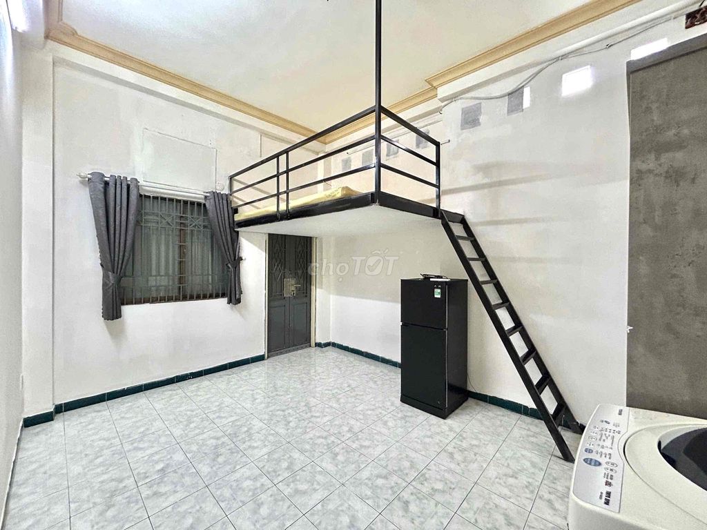 PHÒNG TRỌ GẦN ĐHYD Q5 3km Ở ĐƯỢC 4 người - FULL NỘI THẤT - FREE XE