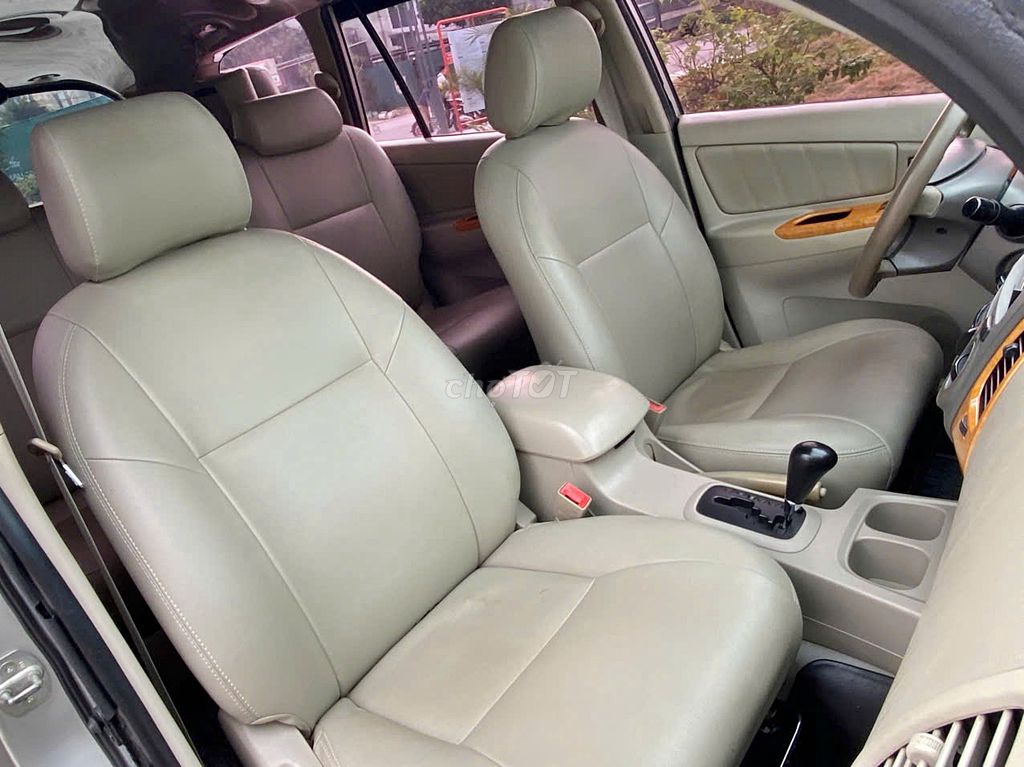 Toyota Innova 2008 Bạc Tự động. Mua bán Ô tô tại Quận Long Biên Hà Nội được đăng bởi VIETNAM OTO hình 7
