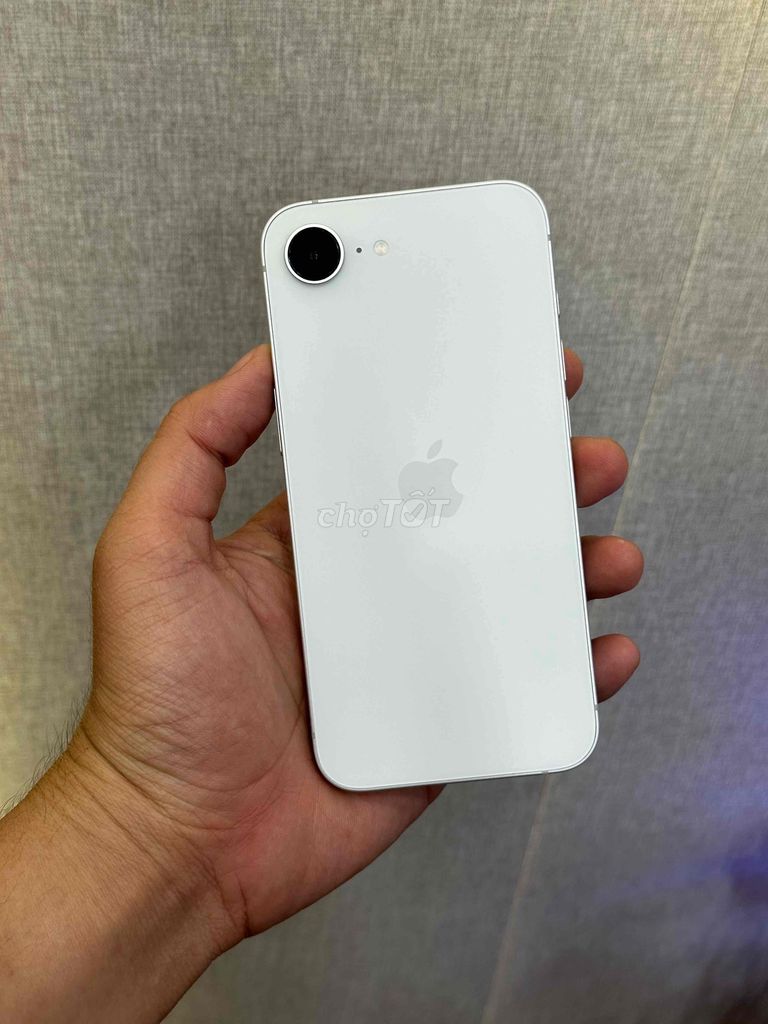 16E 128GB Trắng VN Pin 98 Bh 6/2026 đẹp keng. Mua bán Điện thoại tại Quận Ninh Kiều Cần Thơ được đăng bởi Quý Mobile Cần thơ hình 1