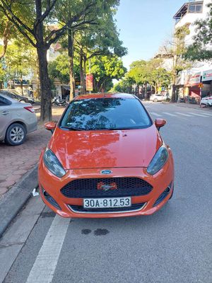 Ford Fiesta S 1.5AT 2015 hatchback 1 chủ từ đầu. Mua bán Ô tô tại Quận Long Biên Hà Nội được đăng bởi Thành