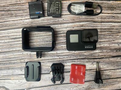 Gopro hero 7 black. Mua bán Máy ảnh, Máy quay tại Quận Đống Đa Hà Nội được đăng bởi Sơn Nguyễn