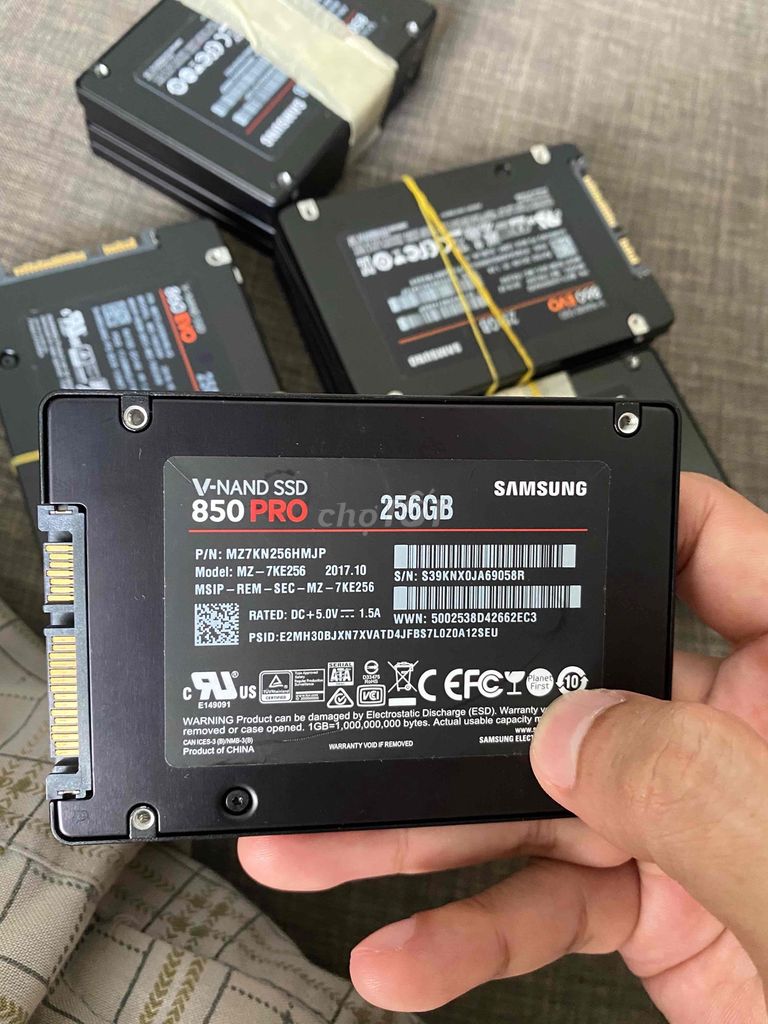 Ổ cứng SSD Samsung Pro 256G hàng víp zin all W10