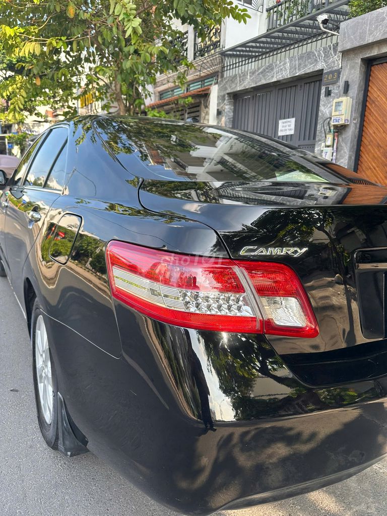 Toyota Camry 2010 LE 2.5 - 126000 km