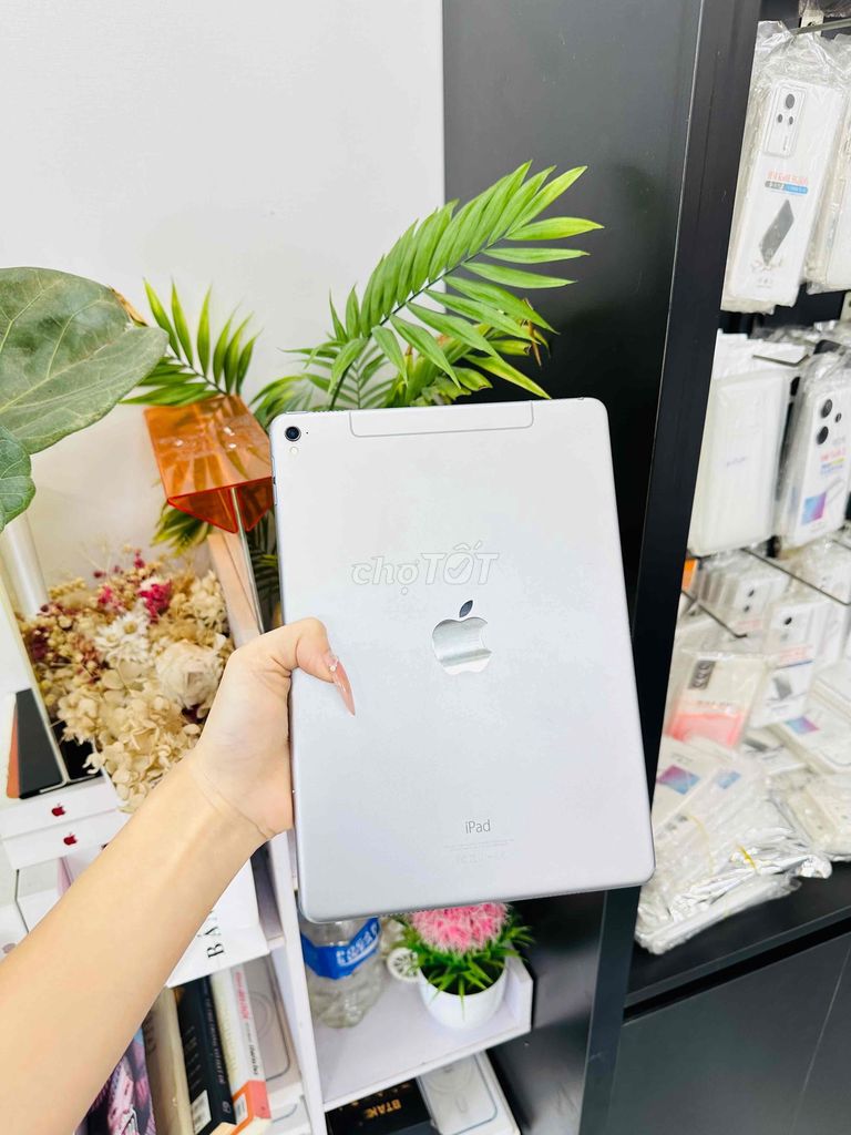 IPAD PRO (9.7in) 4G+Wifi Bộ Nhớ 32Gb. Mua bán Máy tính bảng tại Thành phố Biên Hòa Đồng Nai được đăng bởi Mobile Di Động Biên Hoà hình 2