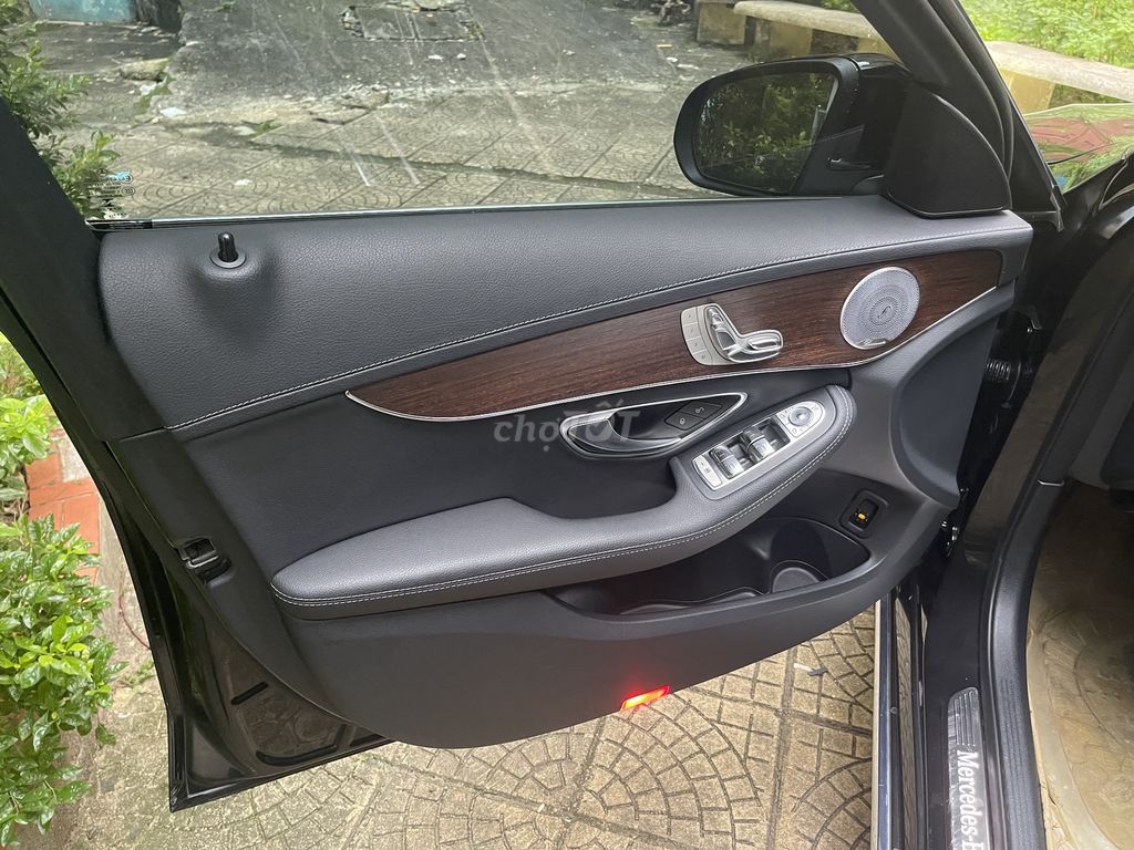 Mercedes C200 Exclusive 2020  5,1 vạn miles 920 tr. Mua bán Ô tô tại Quận Cầu Giấy Hà Nội được đăng bởi binhminh06 hình 7
