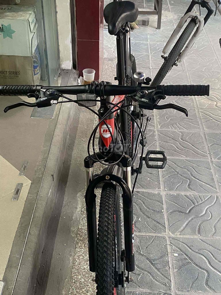 Xe đạp thể thao Taiwan Lazang đi nhẹ bền tốt. Mua bán Xe đạp tại Quận Hai Bà Trưng Hà Nội được đăng bởi dung 50 thịnh yên hình 3