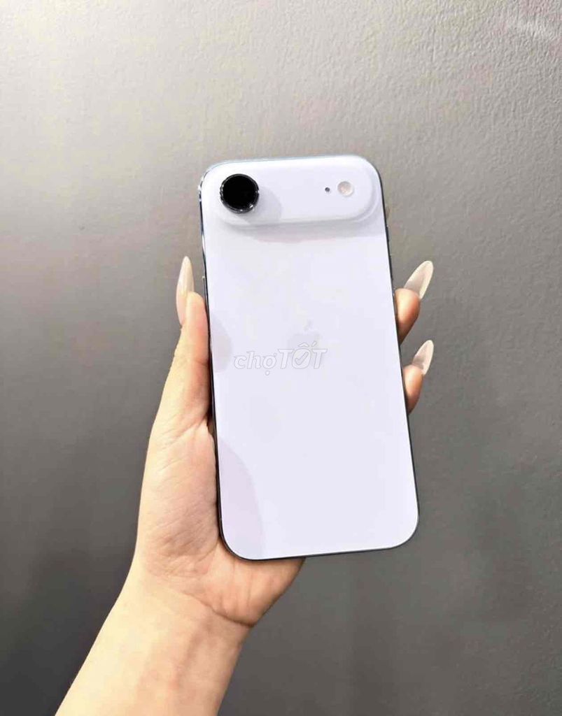 Apple iPhone Air 256GB fullbox lock đã độ esim. Mua bán Điện thoại tại Thành phố Vũng Tàu Bà Rịa - Vũng Tàu được đăng bởi Uyen Tran hình 1