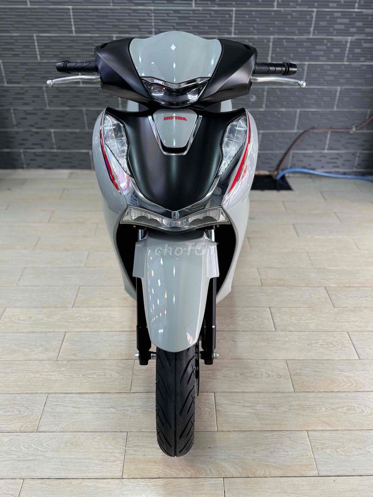 Honda SH 125 date 2020 Xám Xi Măng Bs Sài Gòn. Mua bán Xe máy tại Quận Bình Thạnh Tp Hồ Chí Minh được đăng bởi kelwin hình 5